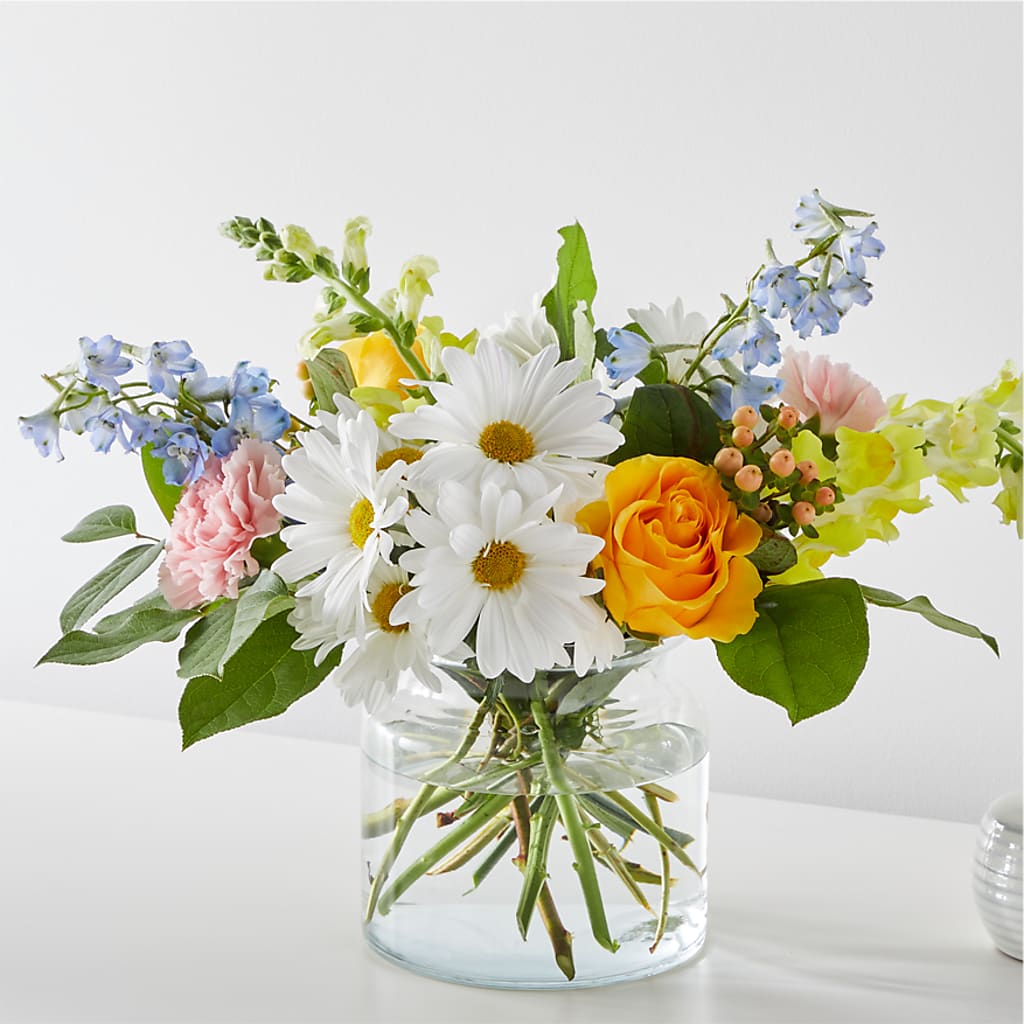 Sun Salutation Bouquet – MARAVILLA'S FLOWER SHOP, Sacramento CA