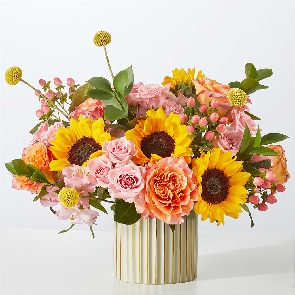 Sun's Out Bouquet – MARAVILLA'S FLOWER SHOP, Sacramento CA