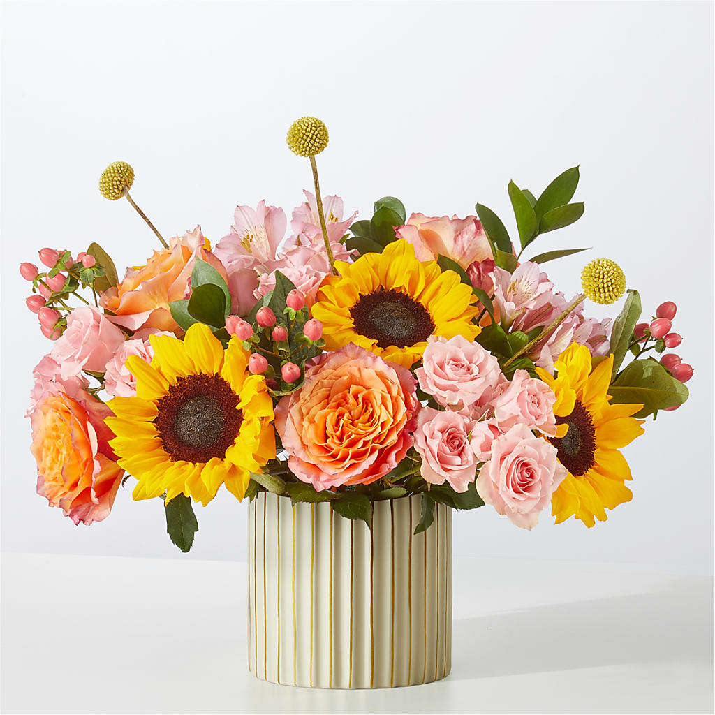 Sun's Out Bouquet – MARAVILLA'S FLOWER SHOP, Sacramento CA