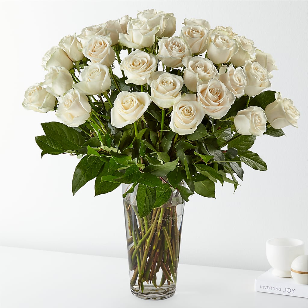 Long Stem White Rose Bouquet – MARAVILLA'S FLOWER SHOP, Sacramento CA