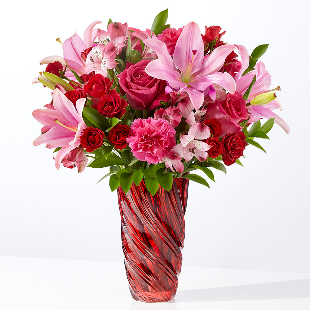 In Love Bouquet with Luxe Swirl Vase – MARAVILLA'S FLOWER SHOP, Sacramento CA