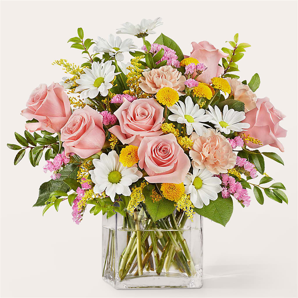 Country Cottage Bouquet – MARAVILLA'S FLOWER SHOP, Sacramento CA