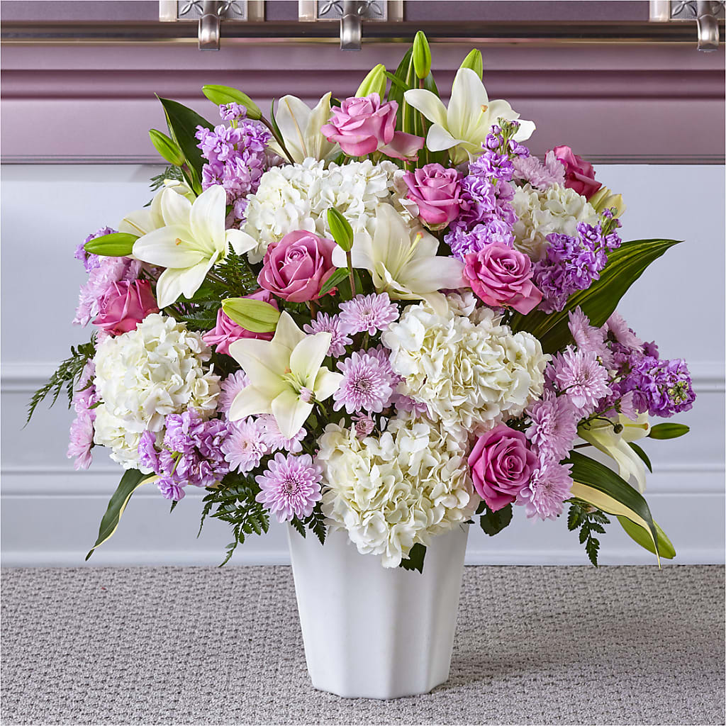 Heaven Sent Floor Basket – MARAVILLA'S FLOWER SHOP, Sacramento CA