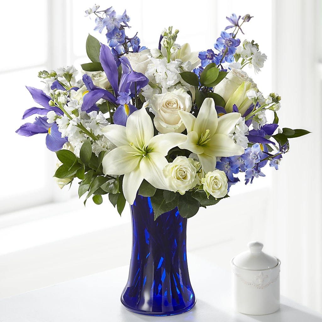 Calming Comfort Bouquet – MARAVILLA'S FLOWER SHOP, Sacramento CA