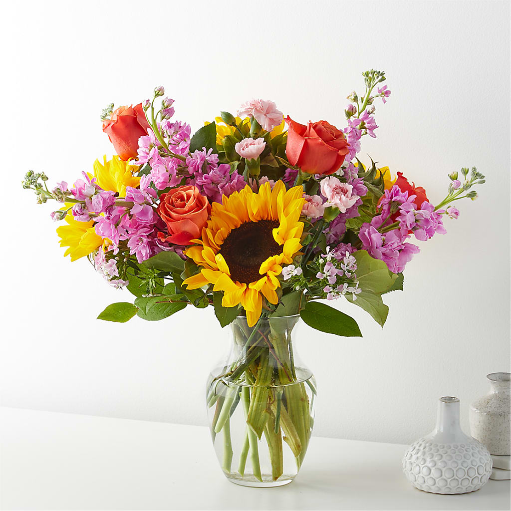 Yellow Brick Road Bouquet – MARAVILLA'S FLOWER SHOP, Sacramento CA