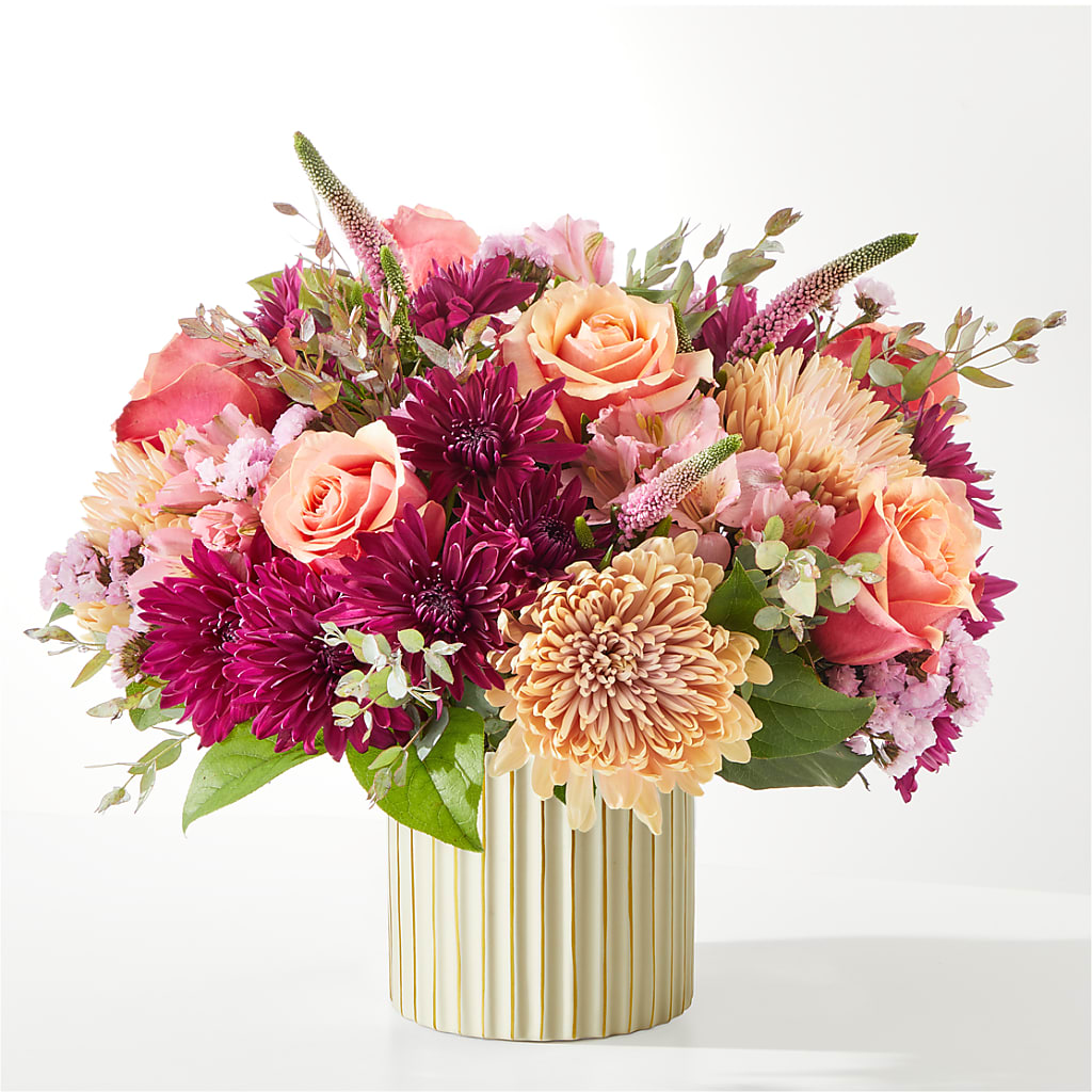 Berry Cobbler Bouquet with Ivory Vase – MARAVILLA'S FLOWER SHOP, Sacramento CA