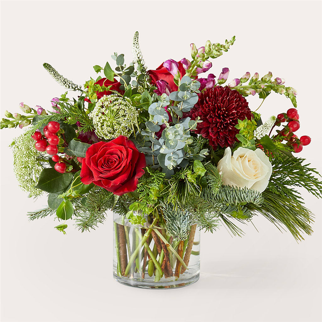 Cranberry Fizz Bouquet – MARAVILLA'S FLOWER SHOP, Sacramento CA