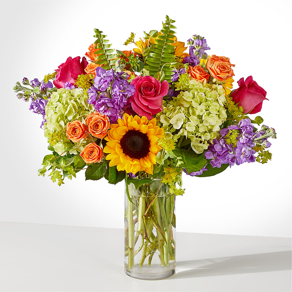 Vibrant Greetings Bouquet – MARAVILLA'S FLOWER SHOP, Sacramento CA