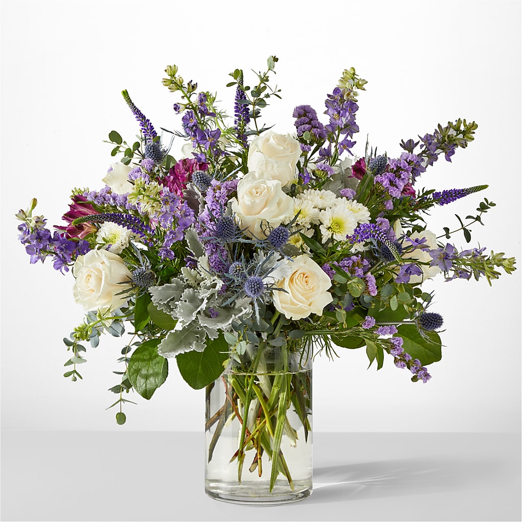 Shooting Star Bouquet – MARAVILLA'S FLOWER SHOP, Sacramento CA