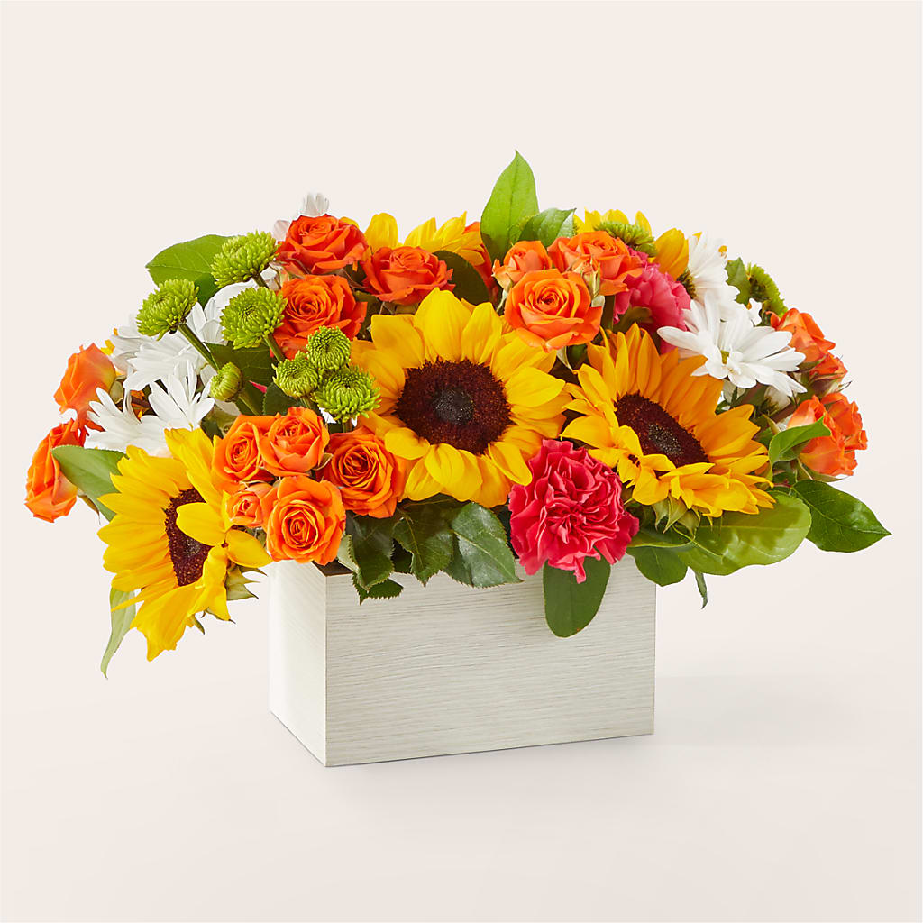 Sun-drenched Blooms Box Bouquet – MARAVILLA'S FLOWER SHOP, Sacramento CA