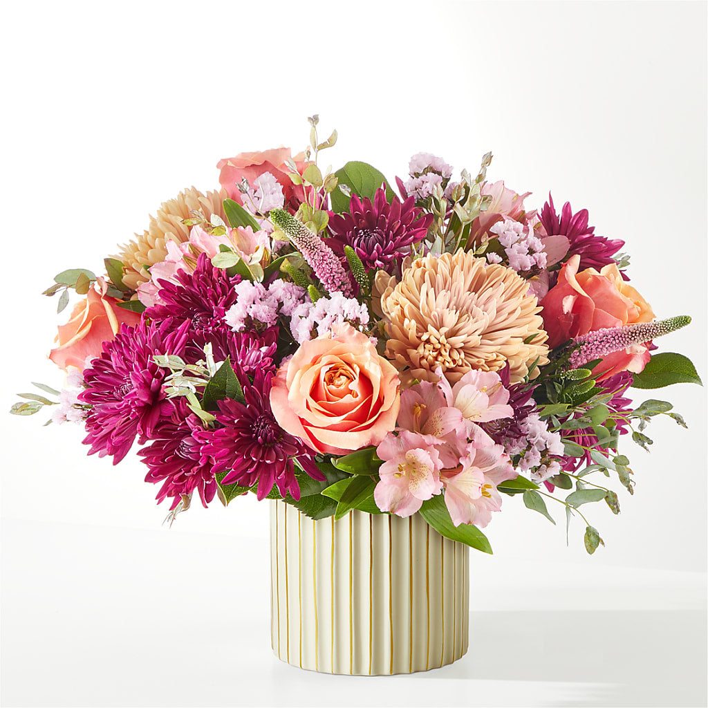 Berry Cobbler Bouquet with Ivory Vase – MARAVILLA'S FLOWER SHOP, Sacramento CA