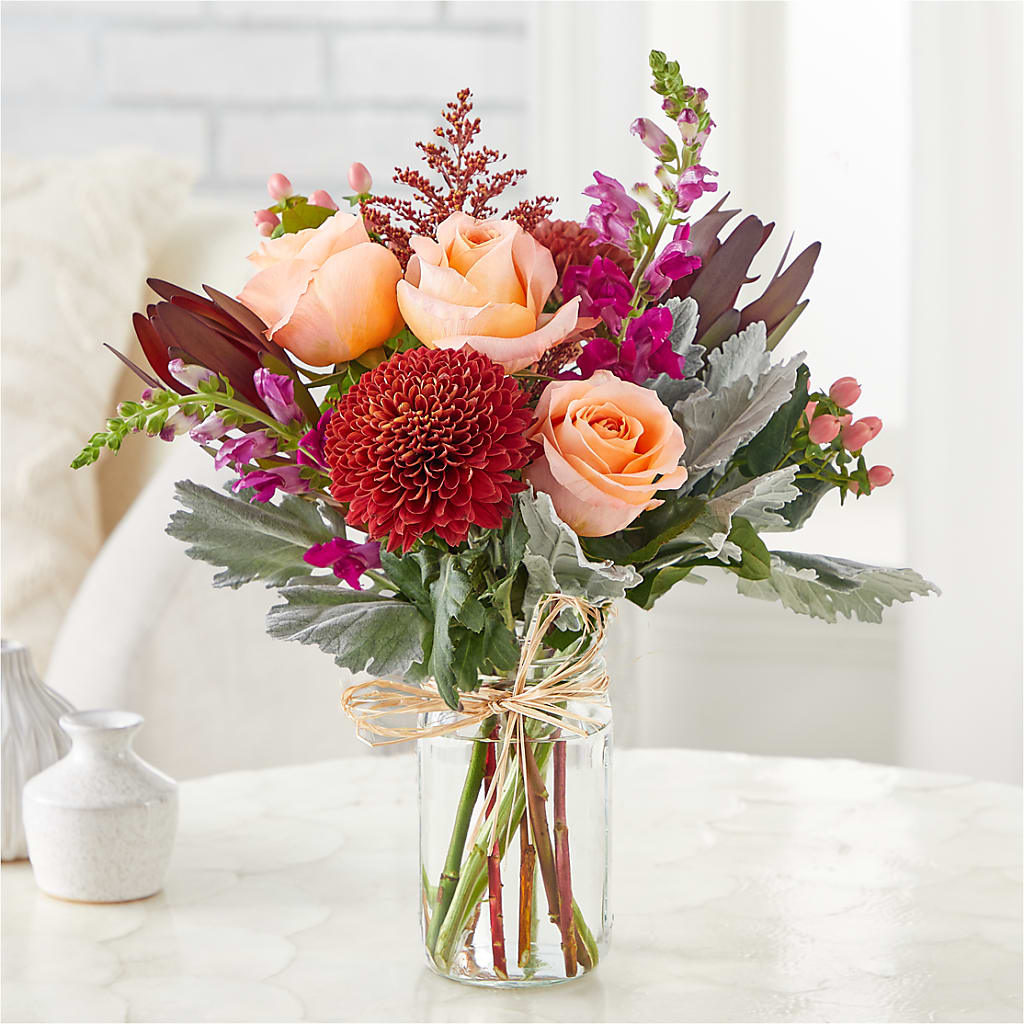 Moody Hues Bouquet – MARAVILLA'S FLOWER SHOP, Sacramento CA