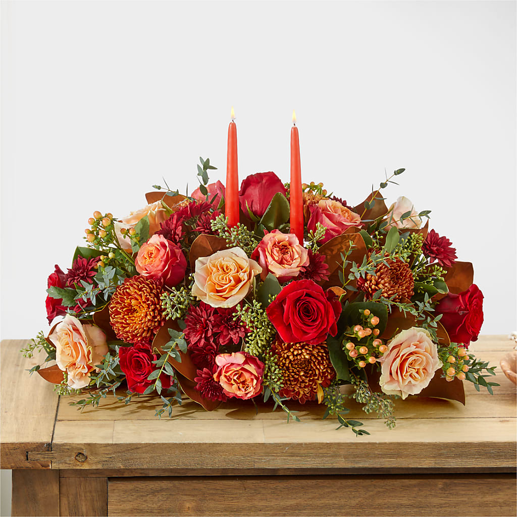 Gather Near Centerpiece – MARAVILLA'S FLOWER SHOP, Sacramento CA