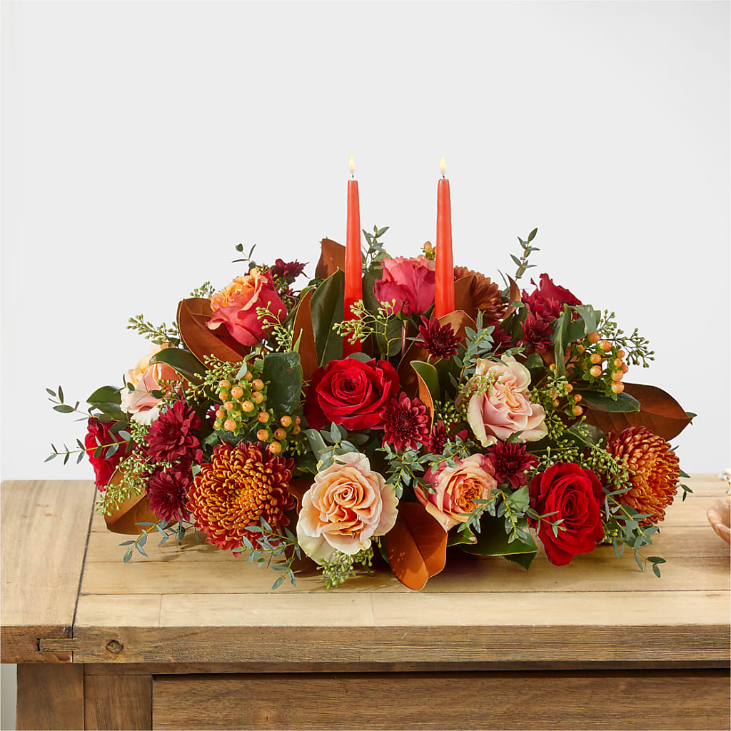 Gather Near Centerpiece – MARAVILLA'S FLOWER SHOP, Sacramento CA